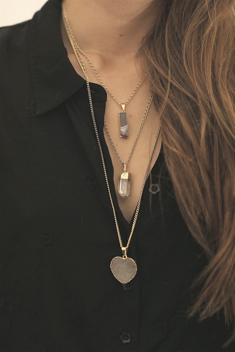Arwen - vergoldete Amethyst Halskette Crystal and Sage Jewelry